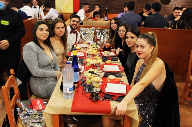 Fiesta de Nochevieja 2021 en la Playa de Gandia con Grupo Vaya Tela — foto 17